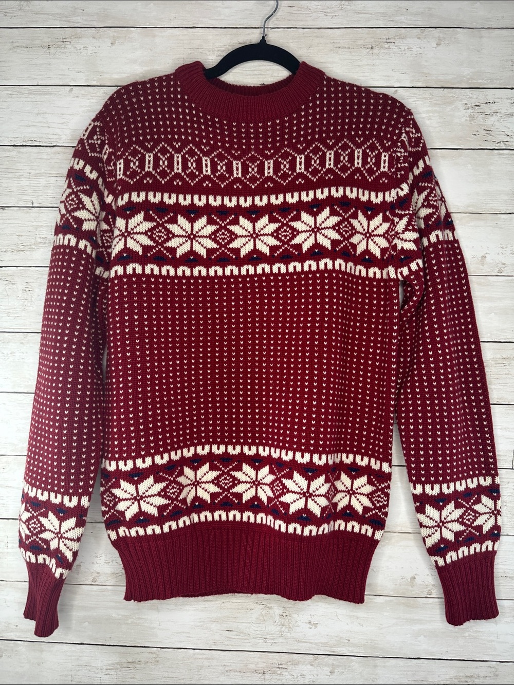 Vintage 80s Burdines Nordic Fair Isle Snowflake Knit Sweater Large Red